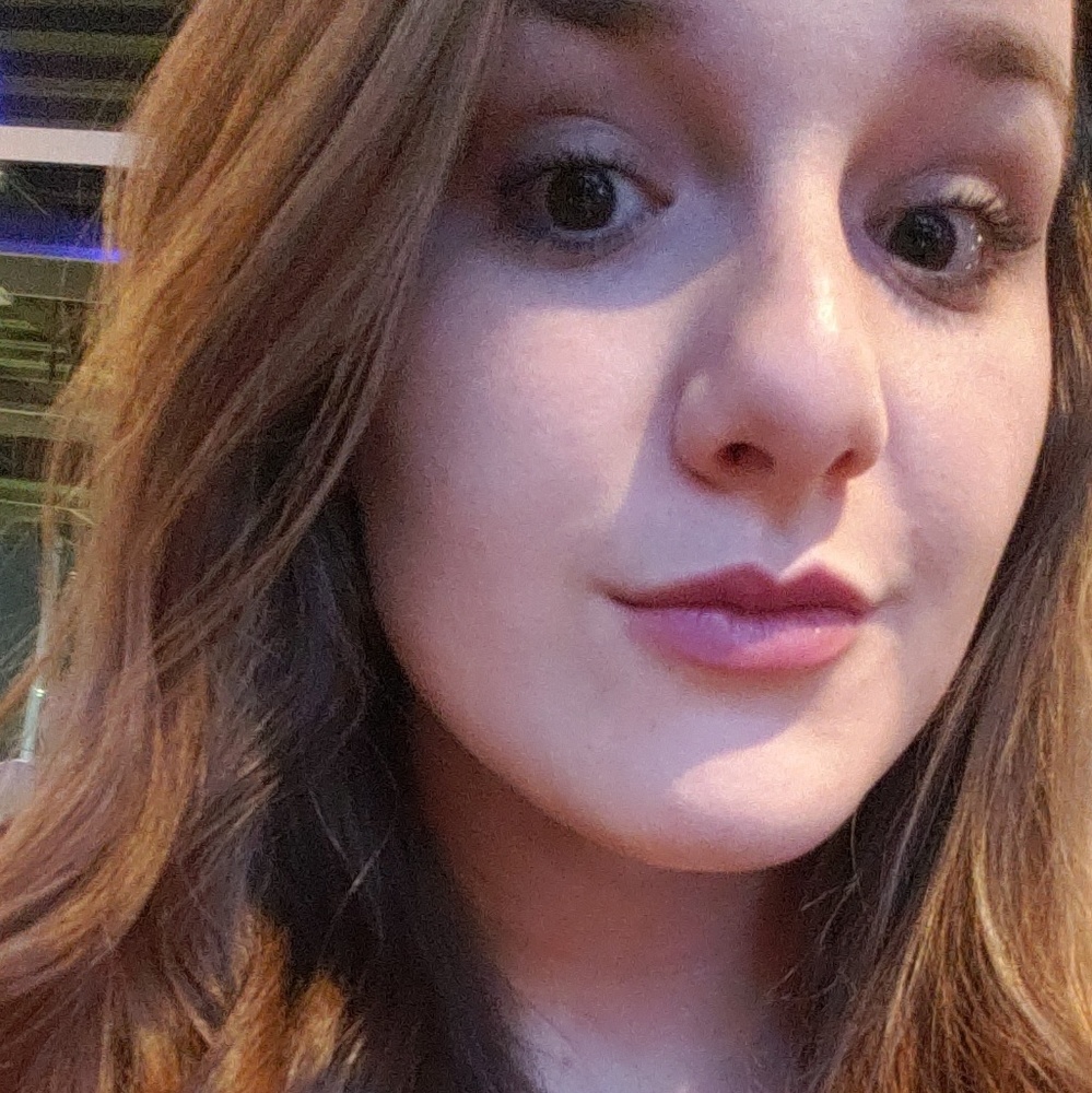Meet your Posher, Alexandra